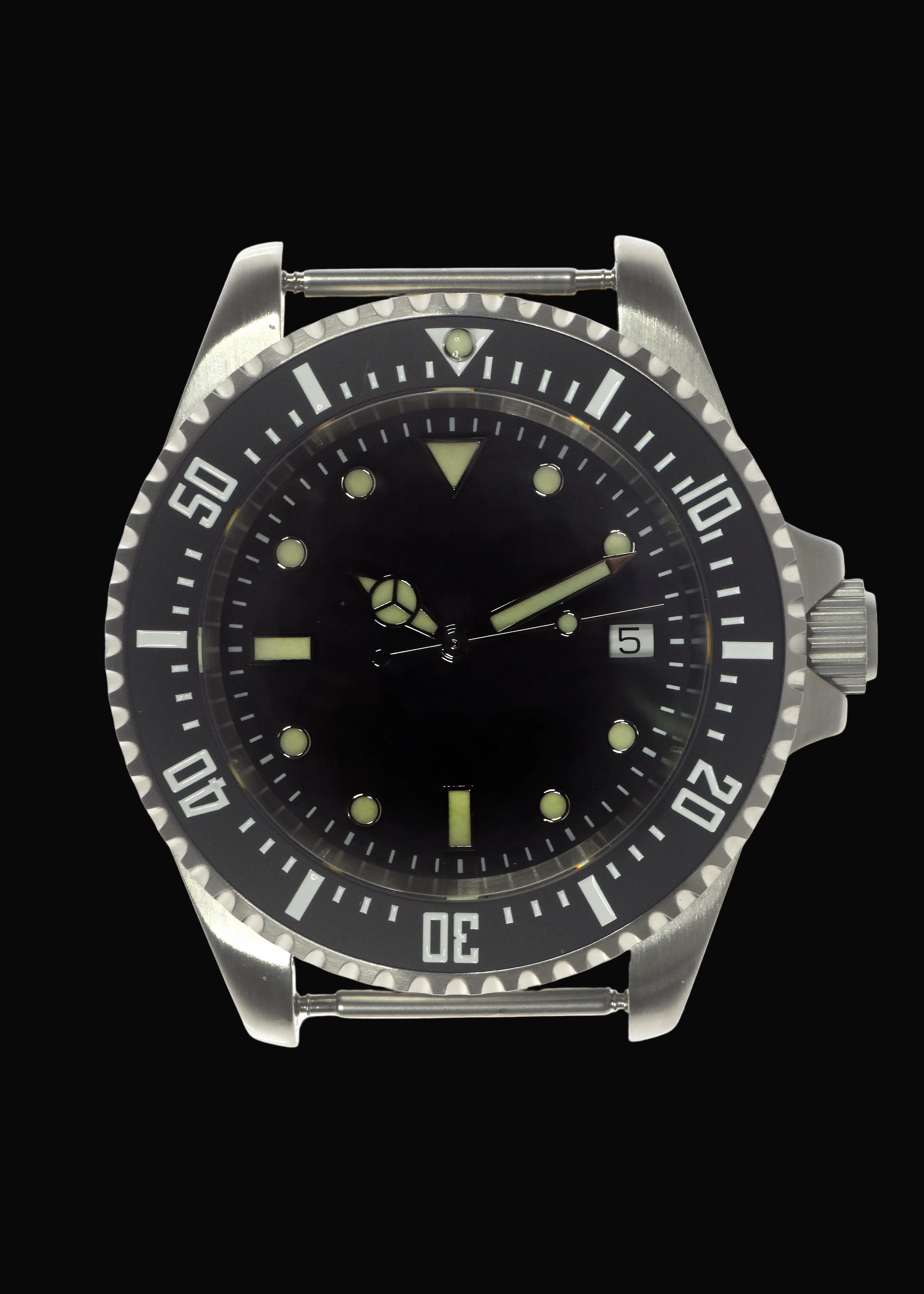 MWC Professional Military Diver 300m – Swiss Sellita SW200 Automatic with Sapphire Crystal, Ceramic Bezel & NATO Strap (Sterile Dial)