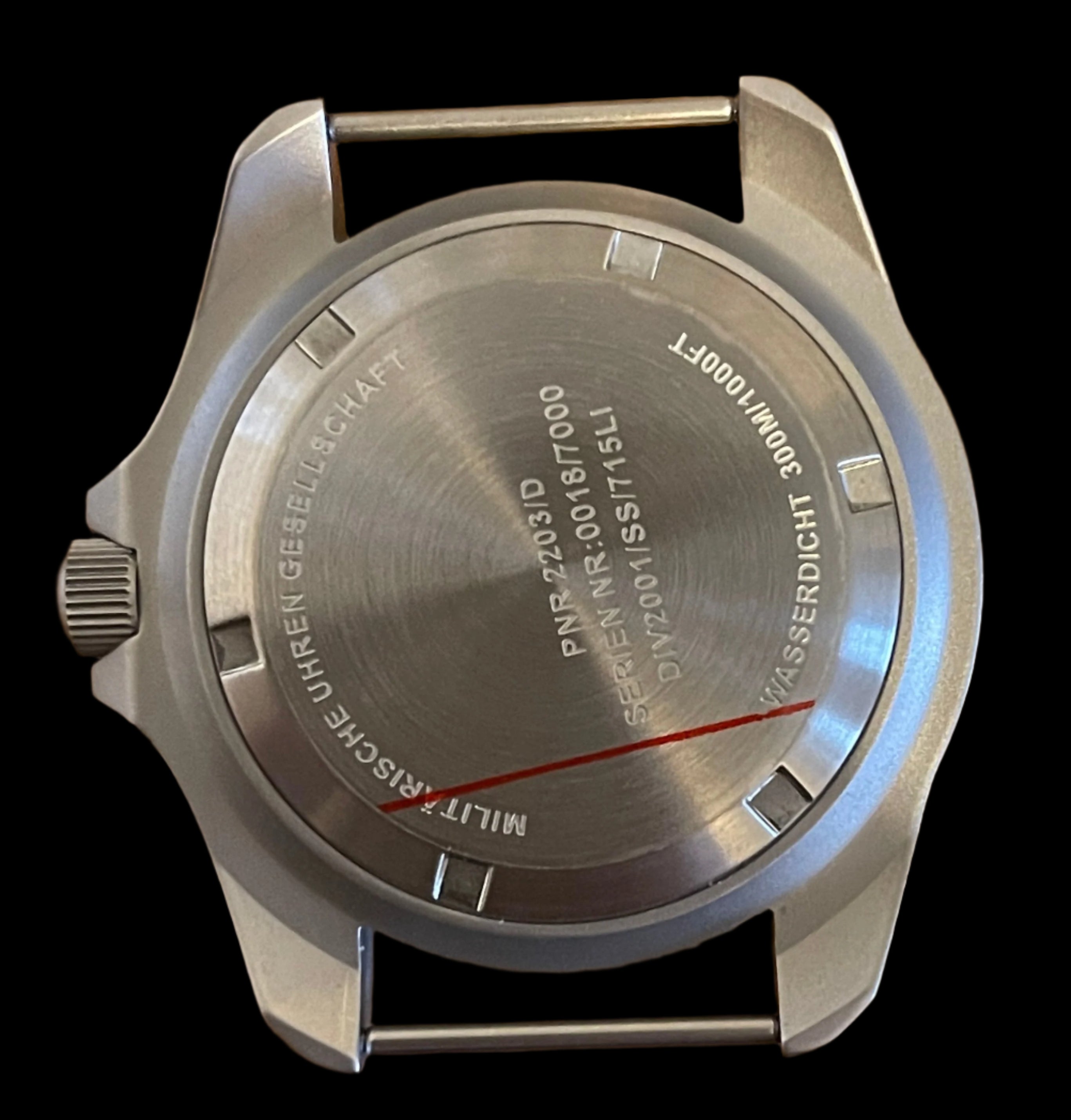 3 x 18mm, 20mm, 22mm or 24mm Pins Designed to Create the Appearance of a Military Watch with Fixed Solid Bars