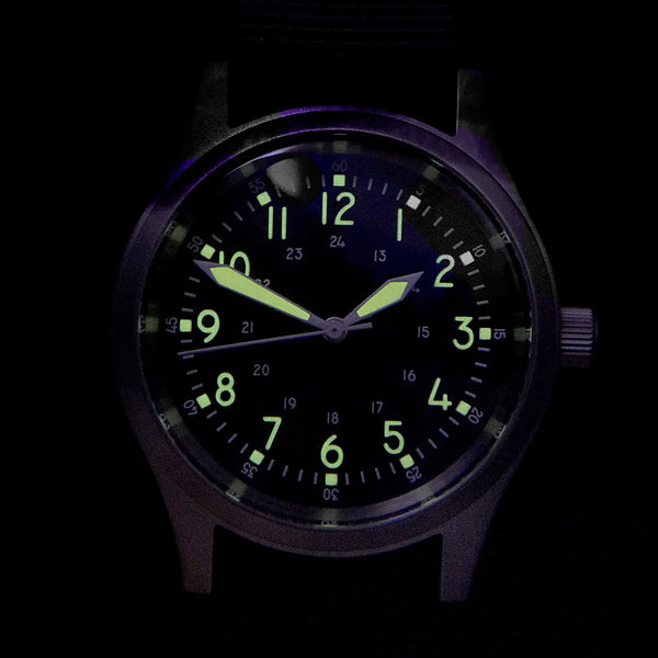 A-17 U.S 1950s Korean War Pattern Automatic Military Watch with Shatter and Scratch Resistant Box Sapphire Crystal on a Retro Stainless Steel "Bonklip" Bracelet with a Black Military Webbing Strap