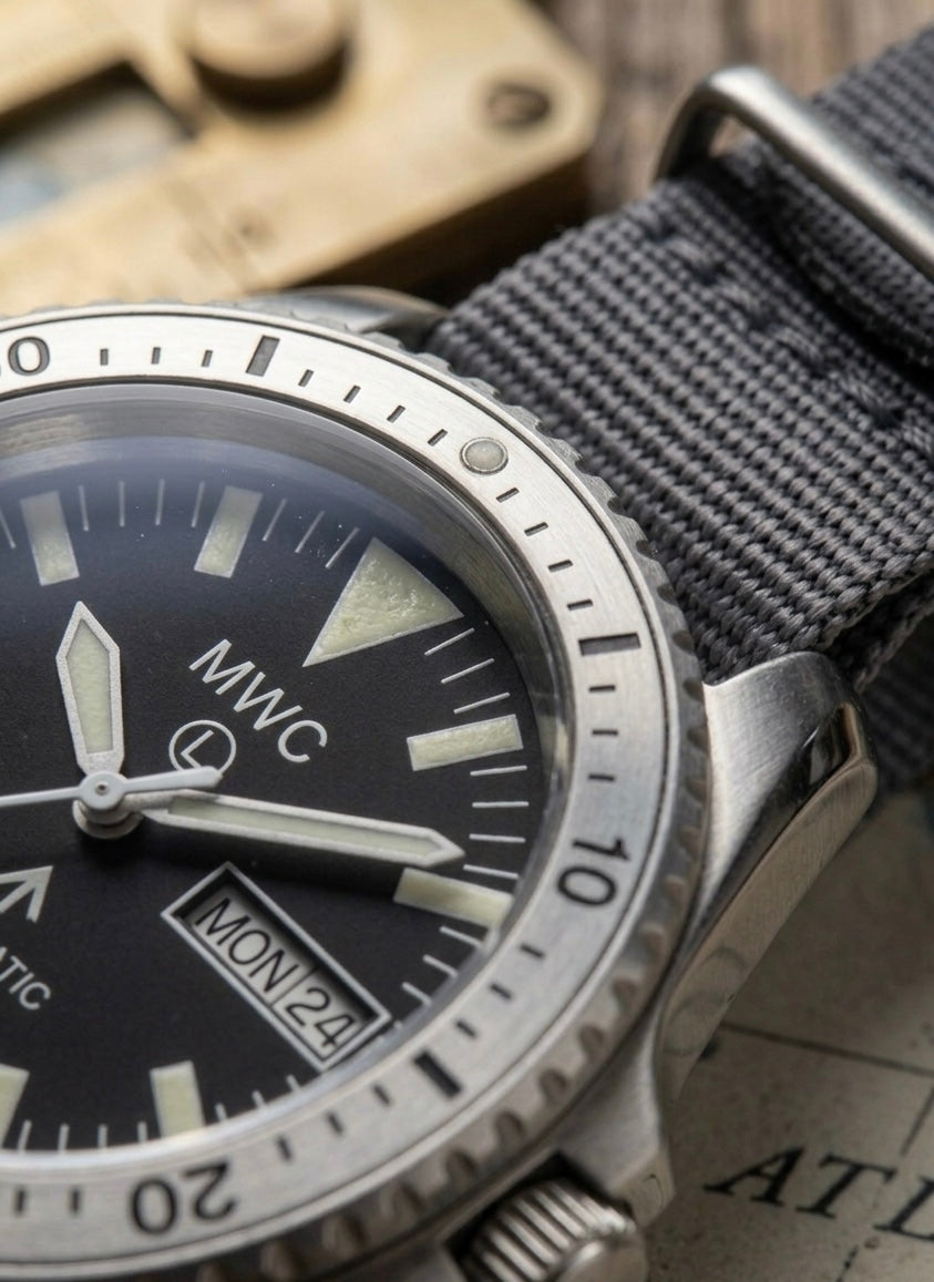 MWC Ltd Edition 1999-2001 Pattern Automatic Day/Date Military Divers Watch with Stainless Steel Case and Sapphire Crystal